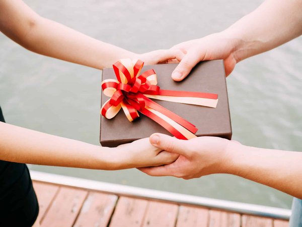 Comment choisir le cadeau idéal pour votre partenaire ?